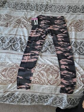 Women's Leggings -2